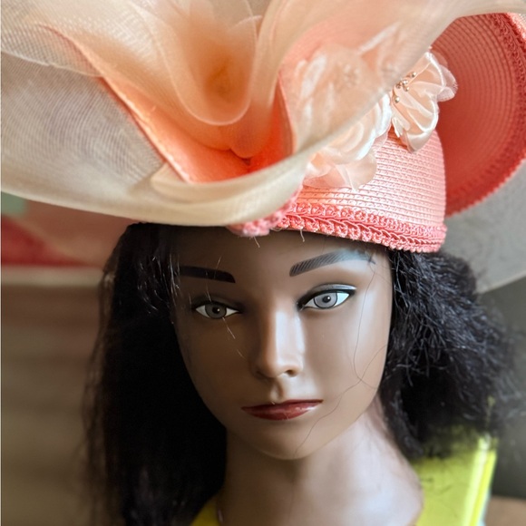 Church Hat - Picture 4 of 8